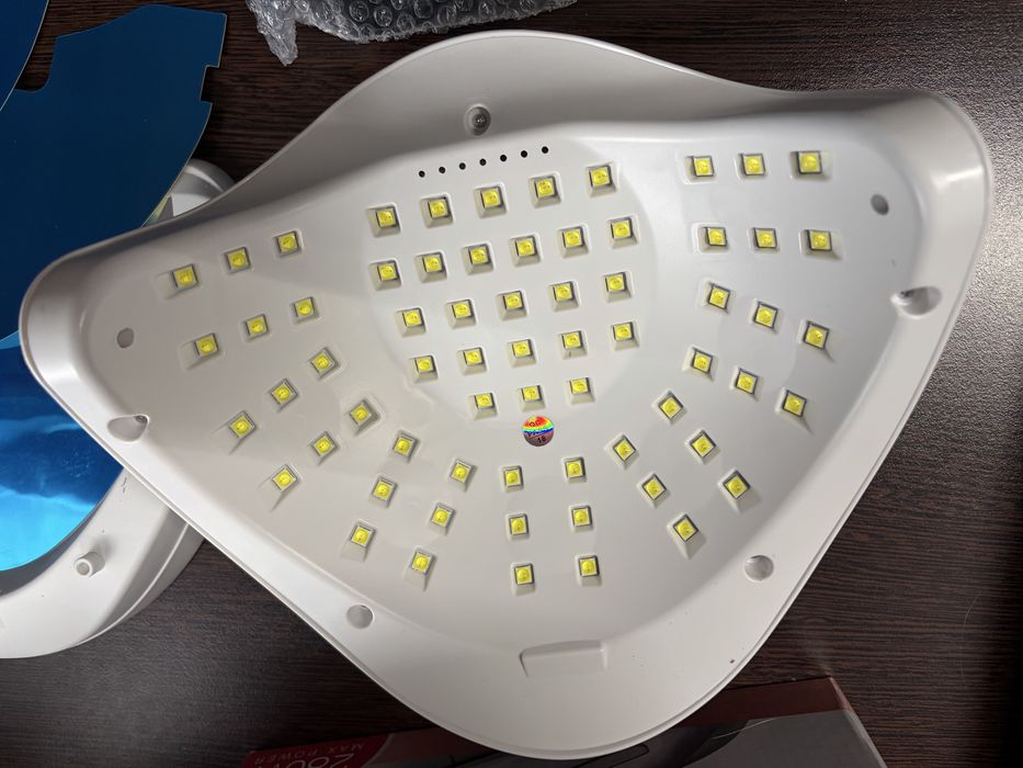 Lampa uv do robienia paznokci