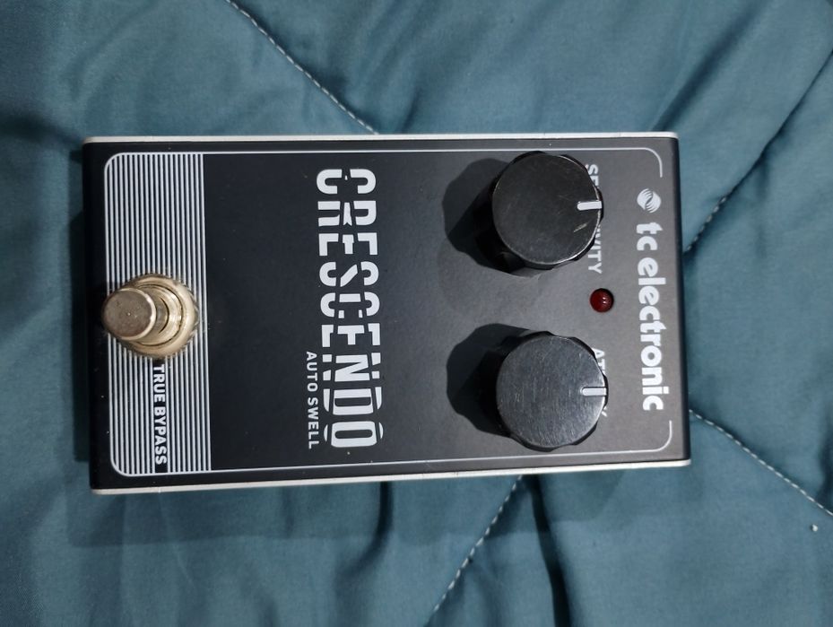 Pedais de guitarra bom  estado