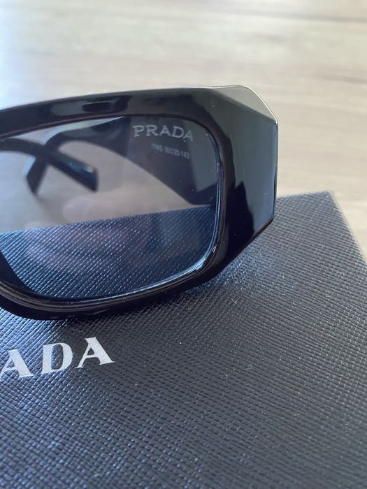 Okulary Prada. .