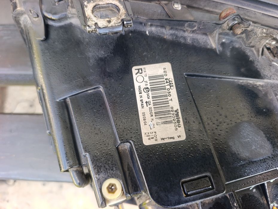 Фари Audi A4 B6 bi xanon Ауді А4 2001-2004 Ауді А4 Б6 бі ксенон