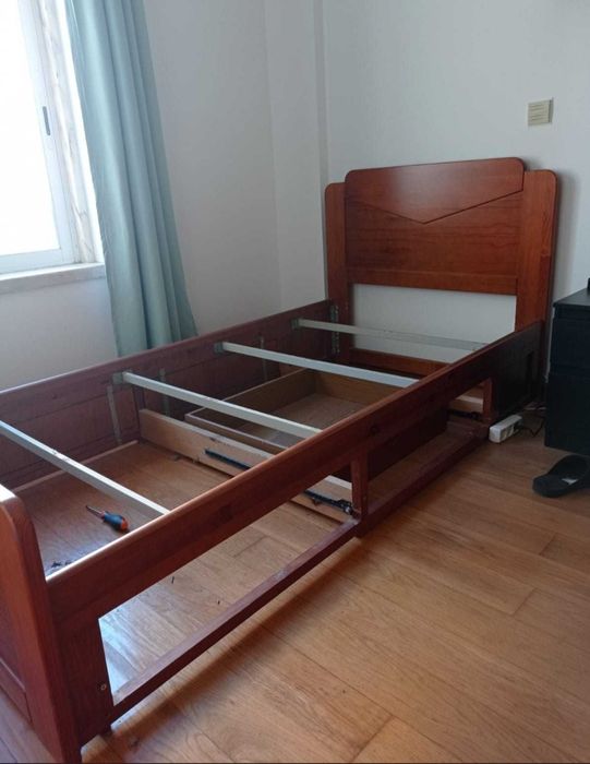 Cama solteiro madeira