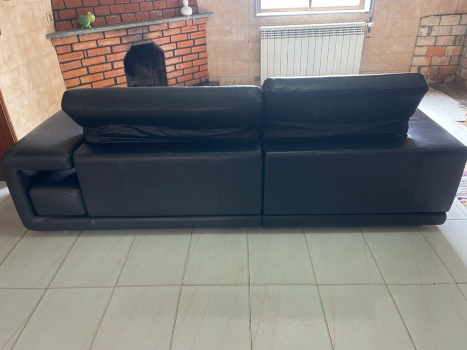 Sofá em Pele genuína