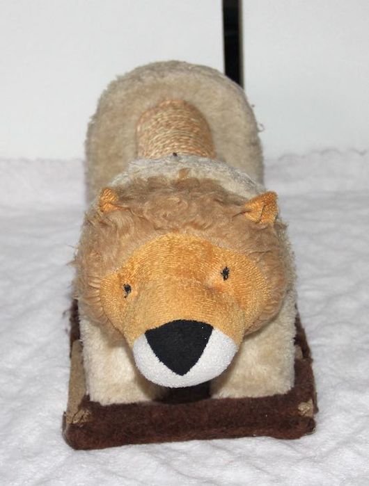 drapak dla kota kot kotek lew grzechotka zabawka