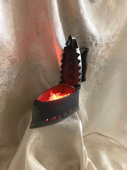 Винтажная декоративная лампа .