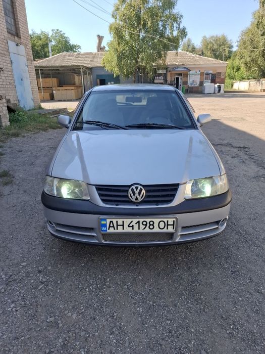 продам авто фольскваген 2006 года бензин