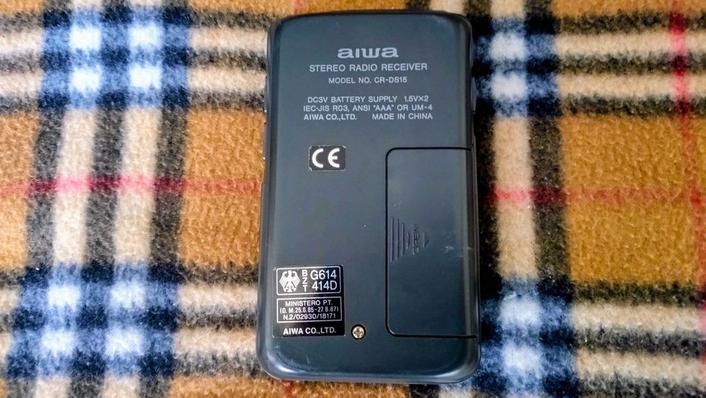 Mini Radio Bolso Aiwa CR-DS15 FM/AM