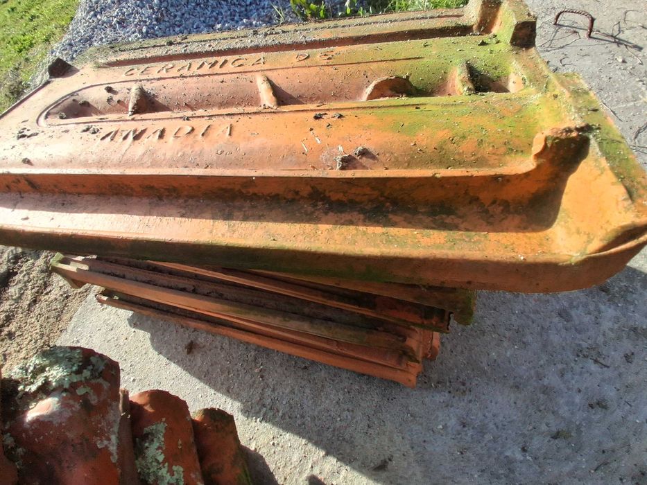 Telhas antigas usados