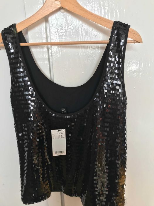 Czarny komplet z jetów na wieczorowe wyjście