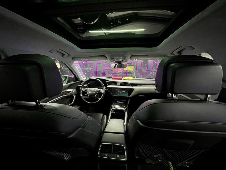 Audi e-tron 2020 VIN WA13AAGE4MB020984 фото оголошення 11 з 22