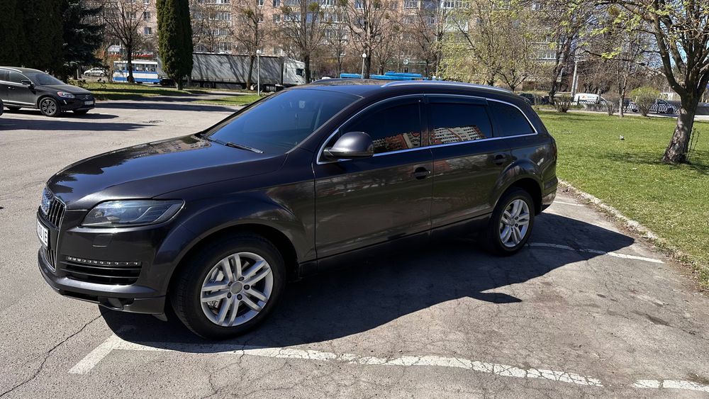 Авто Ауді Q7 2007рік
