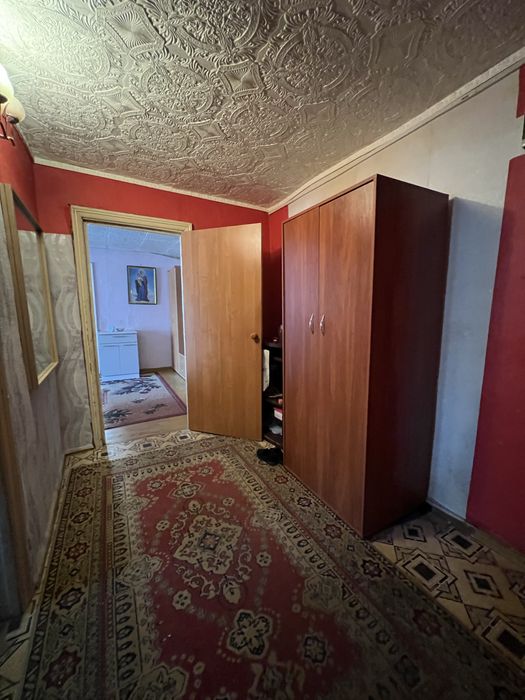 Продам 4 кімнатну квартиру( Миколаівка)