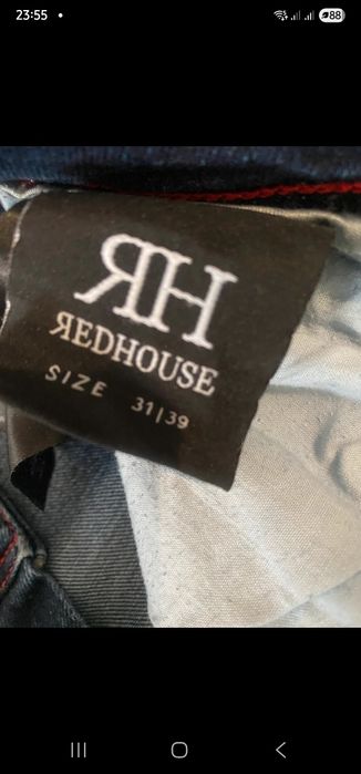 Calças Redhouse tam.39