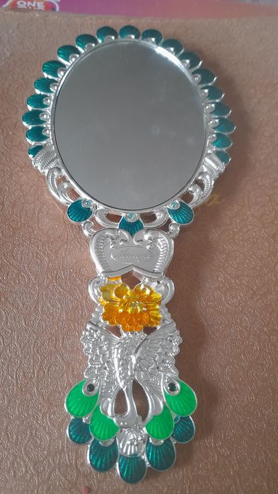 Conjunto Maniya Novo espelho +pente