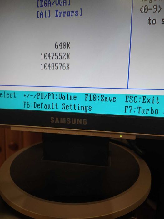 Монітор Samsung SyncMaster 930BF