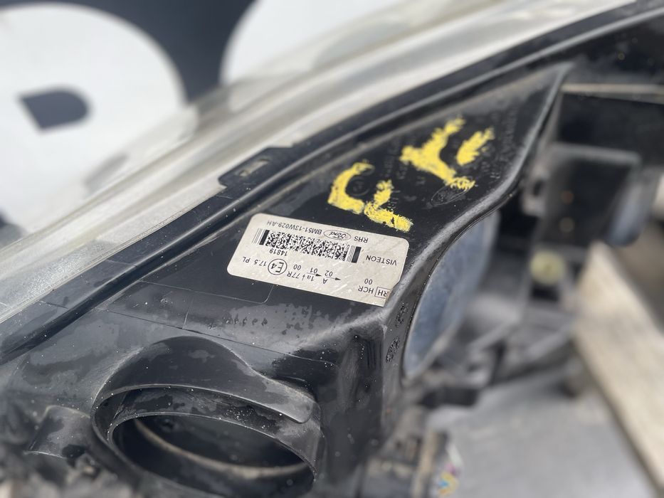 Фара Форд Фокус 3 Правая Ford Focus 3 MK 3 Біла АвтоРозборка