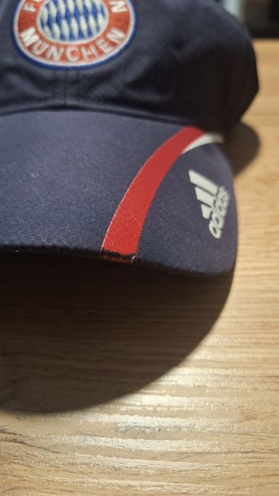 czapeczka z daszkiem Adidas Bayern Monachium hat