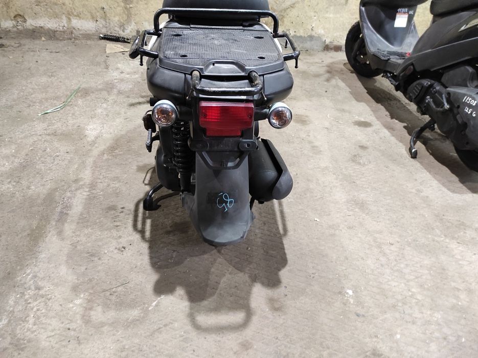 Скутер Хонда бенллі