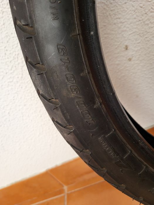 Pneu dunlop 100/80 r19