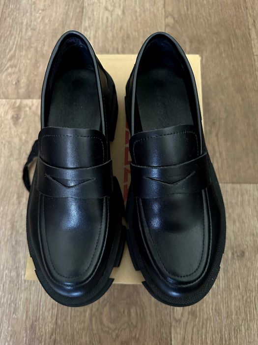 Жіночі черевики, лофери, бренд, шкіряні