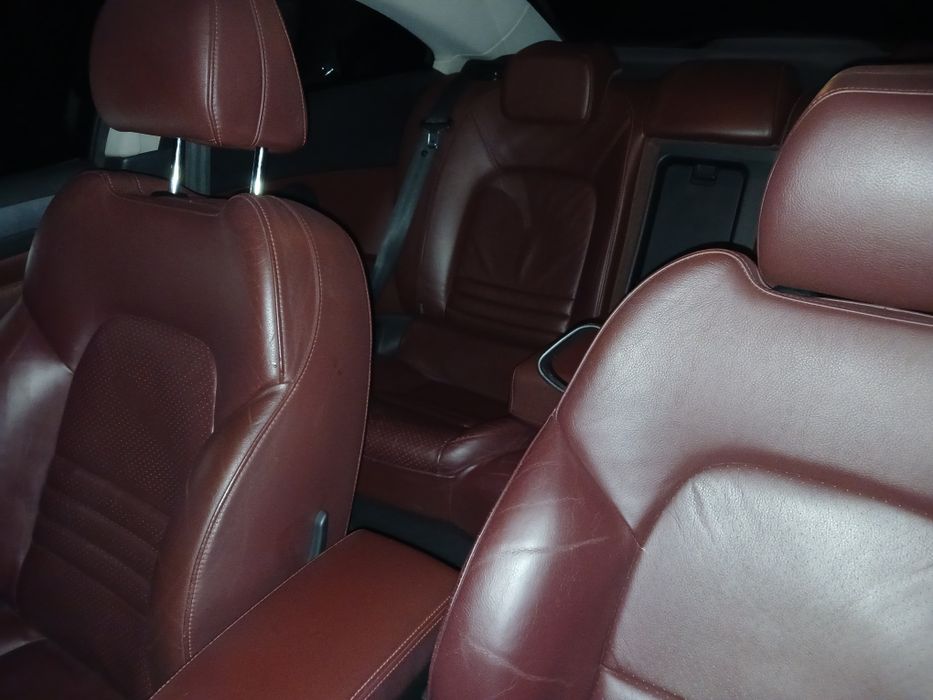 Купе PEUGEOT 407 GT.