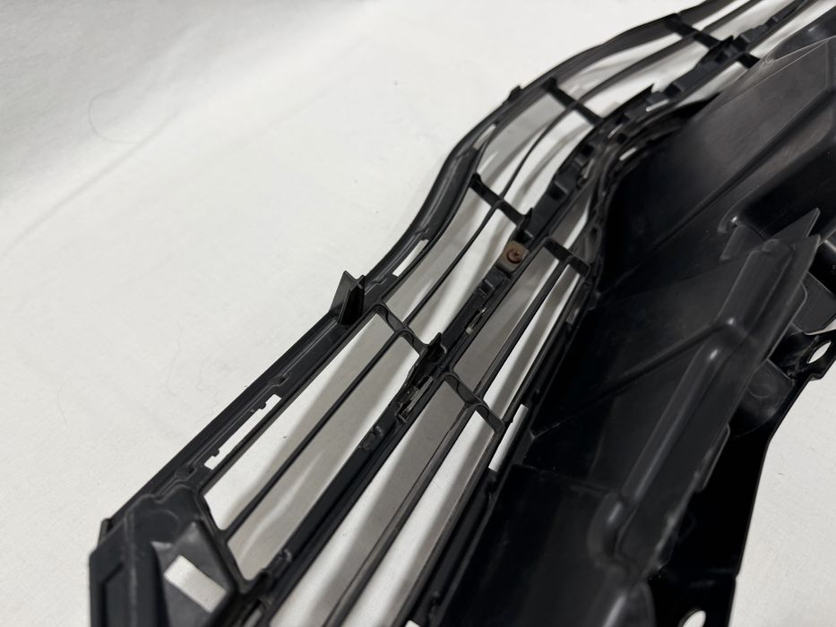 Grill Atrapa Maskownica Toyota YARIS III 11-14r. CHROM