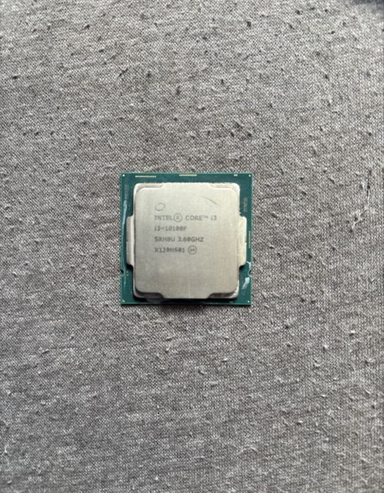 Procesor Intel Core i3-10100f