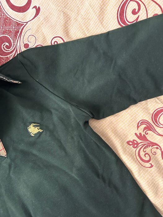 Темно-зелена кофта burberry