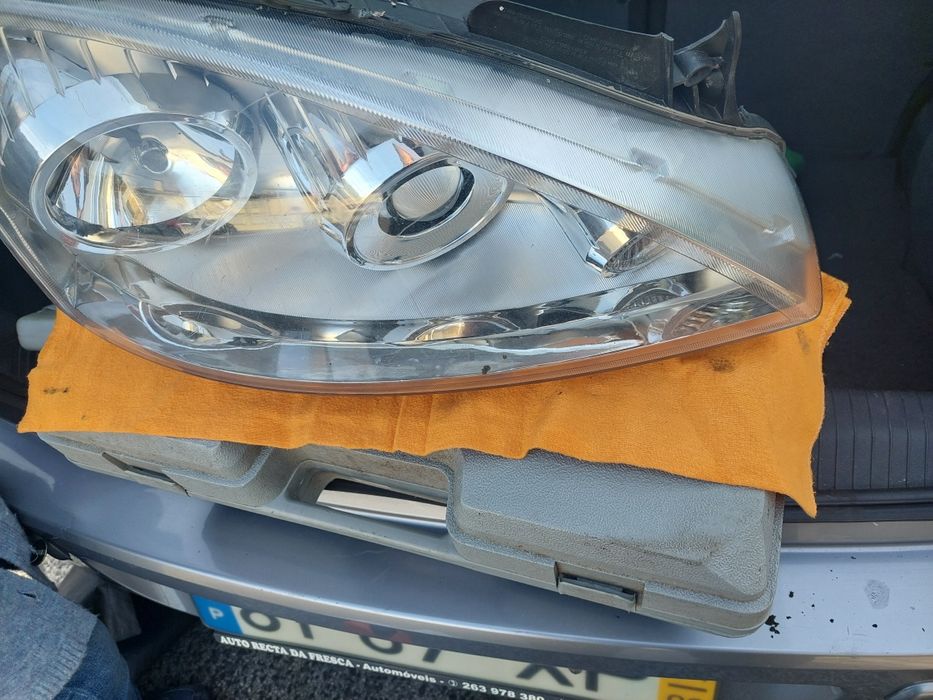 Otica opel corsa c  lupa olho de boi
