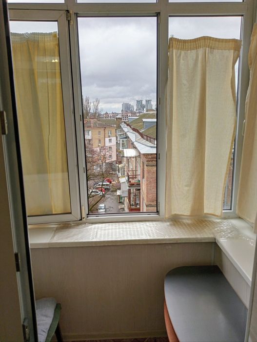 Кімната для хлопця. ст. м. Звіринецька.