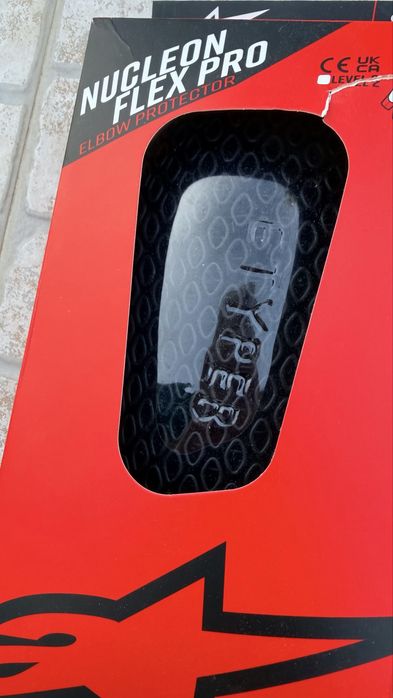 Cotoveleiras Alpinestars Nucleon Flex Pro