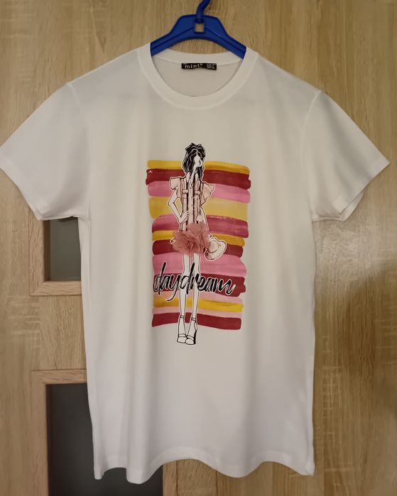 Sprzedam NOWĄ damską bawełnianą bluzkę z krótkim rękawem, rozm. L