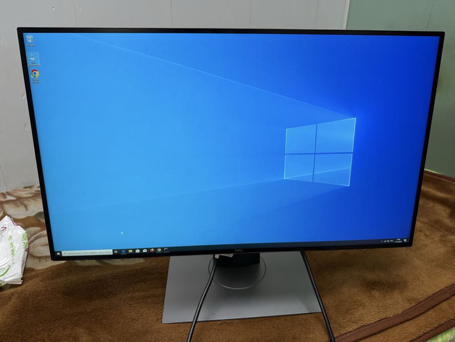 Монітор 27" Dell UltraSharp U2717D