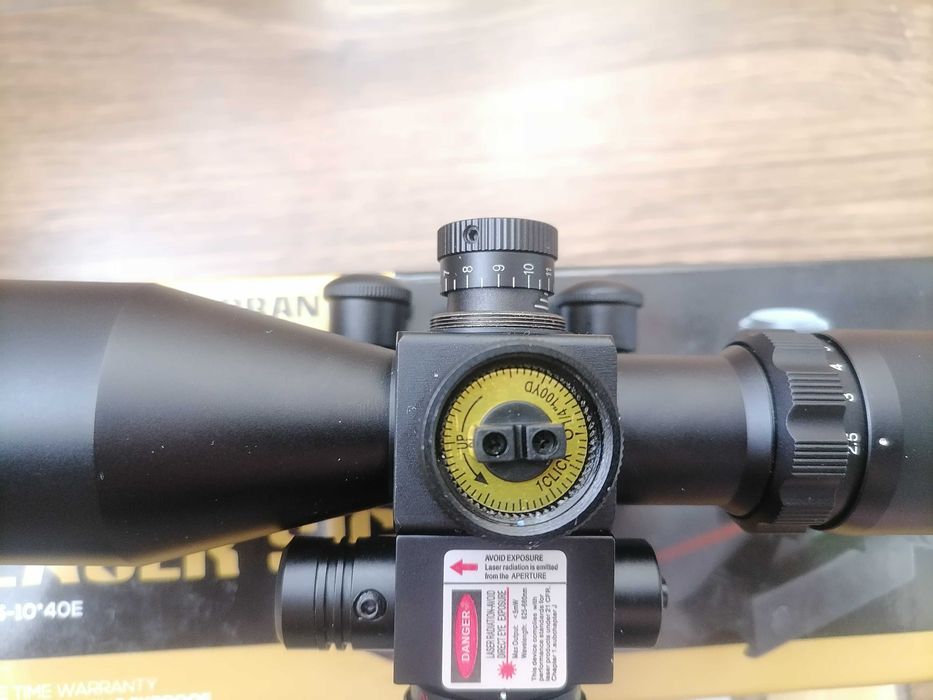 Новий оптичний приціл мінік 2,5-10x40E з ЛЦУ.