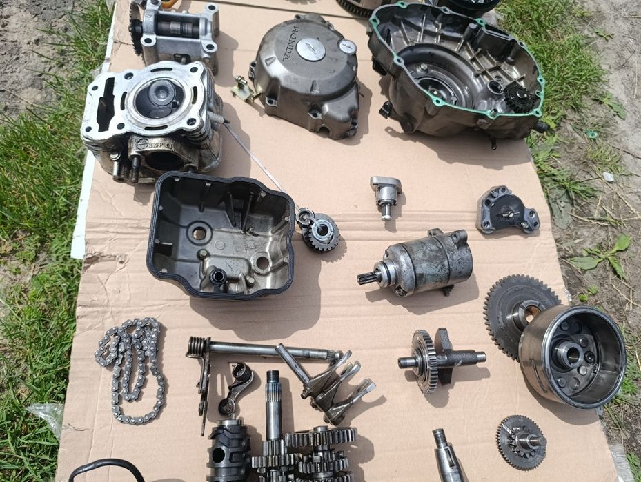 Części Honda CBR 125 silnika JC34E 04 - 07 r silnikowe