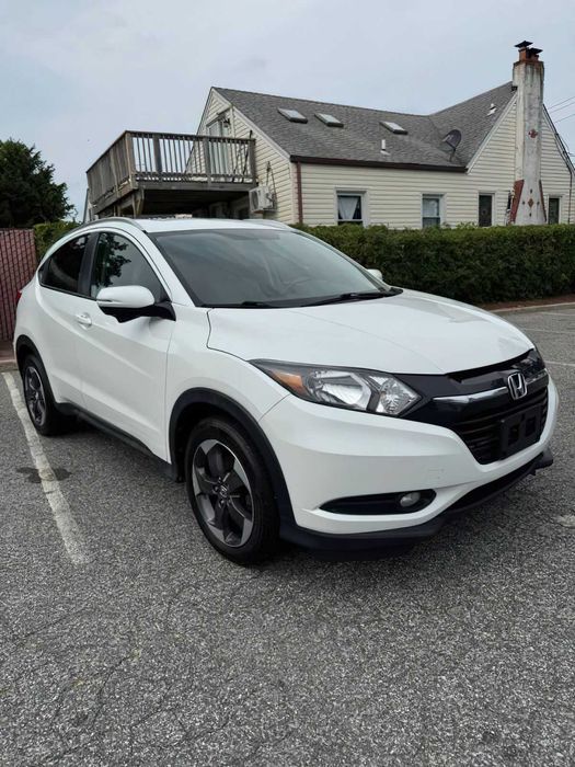 Honda HR-V EX-L wNavi      2018
