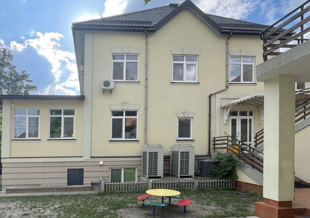 Без комісії! Продається готовий багатофункціональний комплекс преміум-класу біля Києва.