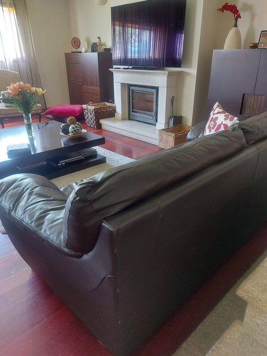 Sofá  em pele genuína