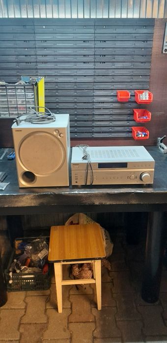 Ampituner z subuferem