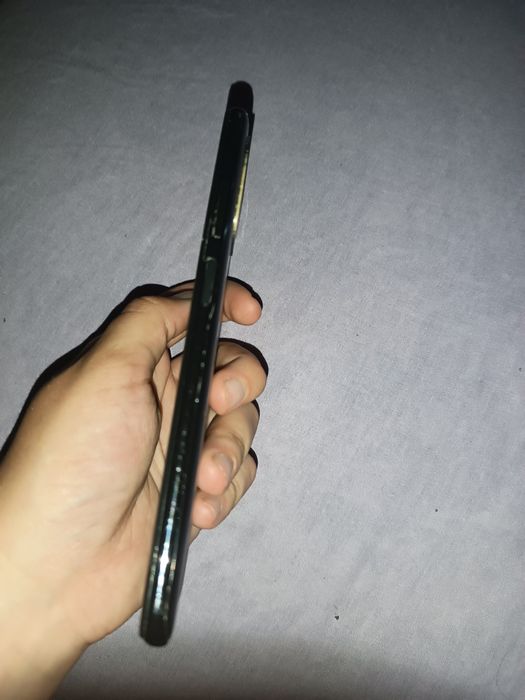 Мобільний телефон