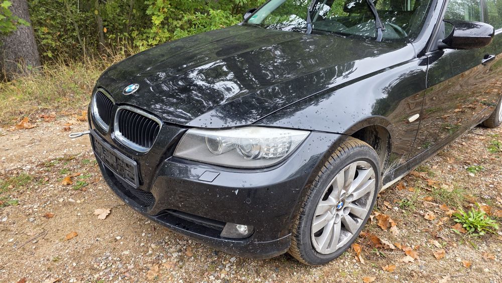 Maska przod bmw e91 lcii 668 schwarz