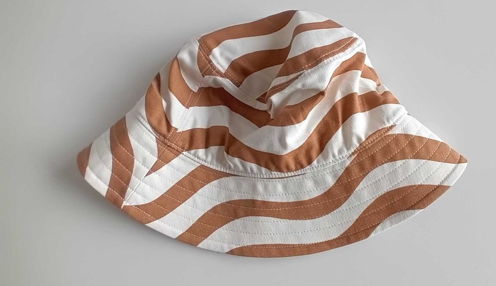 Marimekko Collab Uniqlo kapelusz czapka bucket hat one size 55-58 cm khaki beżowe paski