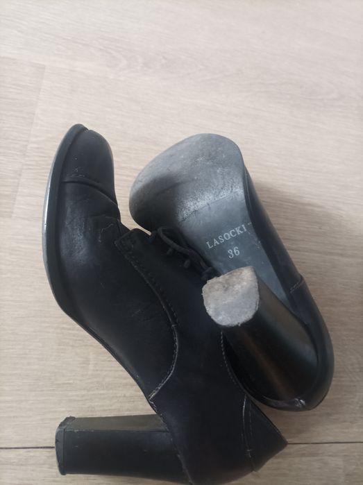 Buty damskie Lasocki  roz.36
