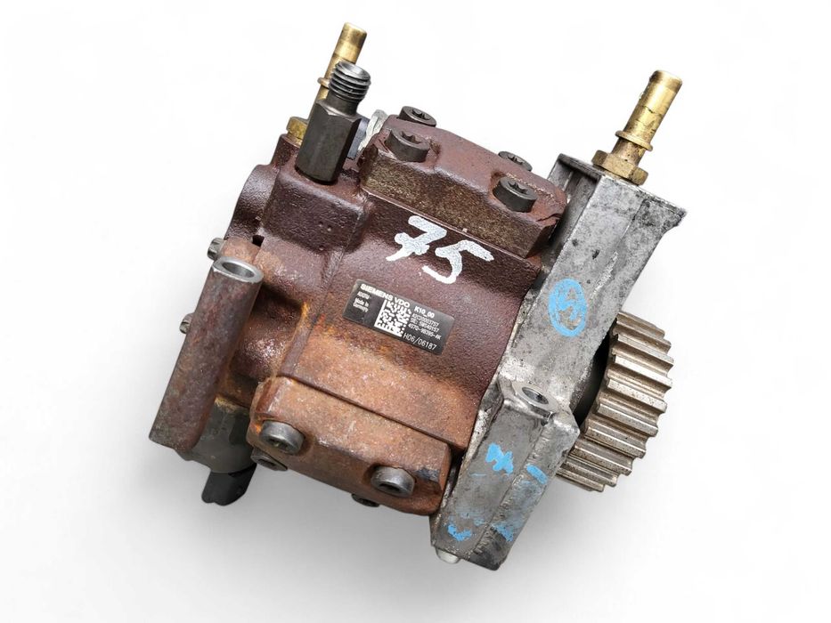 ТНВД топливный насос Citroen C5 C6 Peugeot 407 607 2.7 HDI
