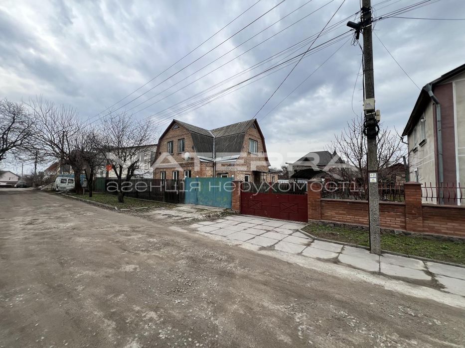 НОВА Боярка продаж Будинку 135 м2 з центральними комунікаціями