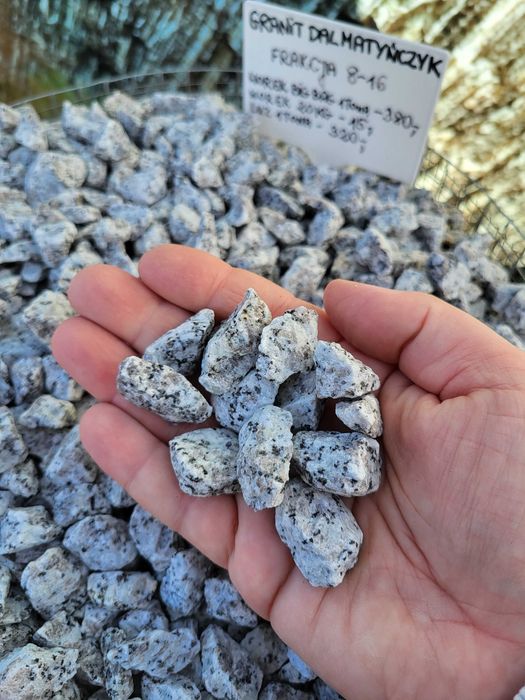 Granit Dalmatyńczyk grys granitowy Kamień ogrodowy rabaty opaski akwarium