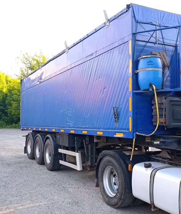 Продам напівпричіп самоскид ACKERMANN на осях  SAF INTRAX