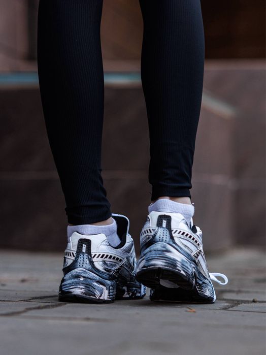 Nike Initiator Custom White Black