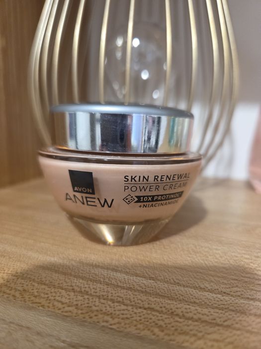 Krem Avon anew protinol