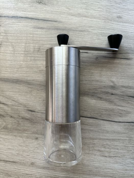 Ręczny młynek do kawy Tchibo