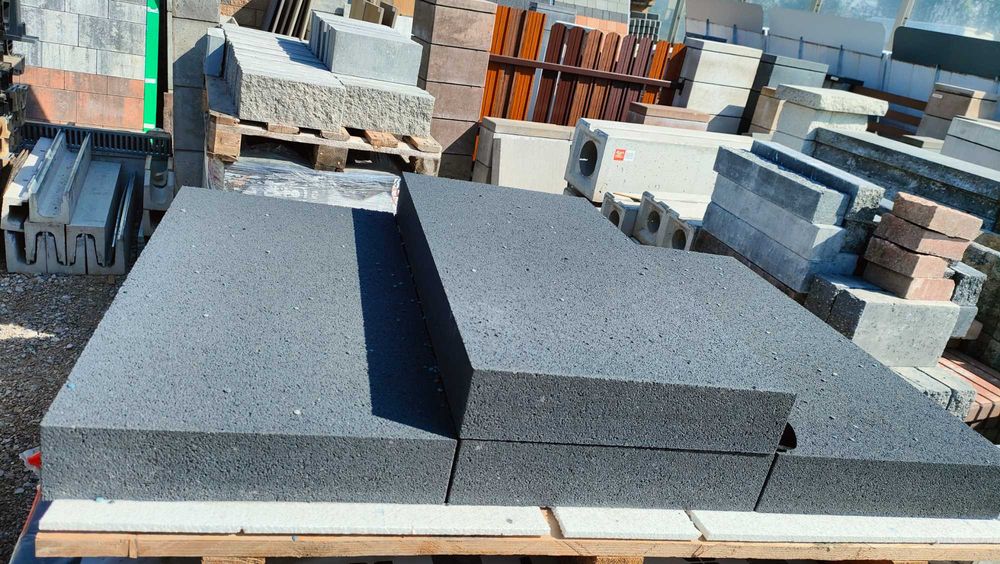 Filar podstawa pod pompę piec 80x40x8,5 stopień schody palisada beton